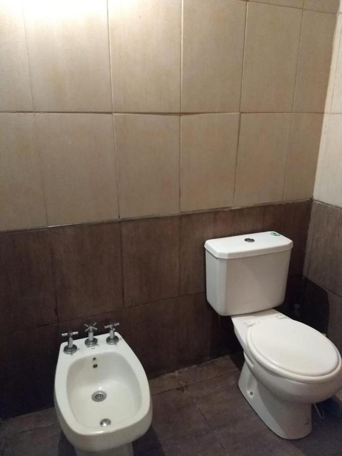 蒙特格兰德 Luis'S House Ezeiza Airport酒店 外观 照片