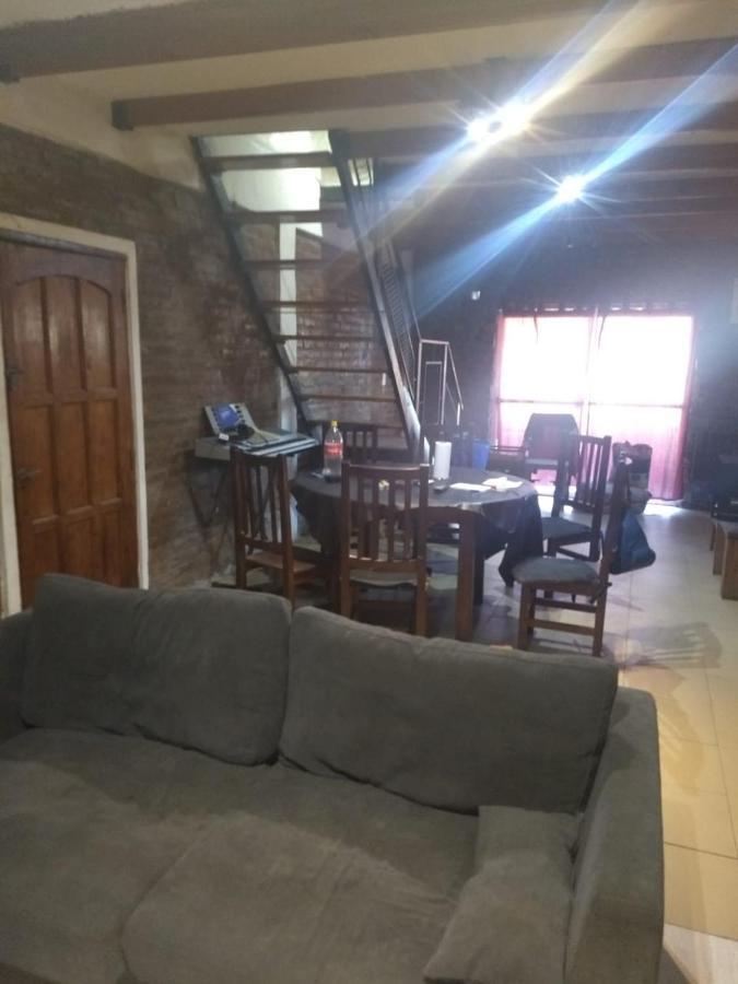 蒙特格兰德 Luis'S House Ezeiza Airport酒店 外观 照片