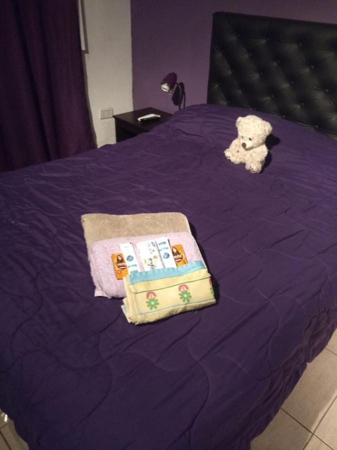 蒙特格兰德 Luis'S House Ezeiza Airport酒店 外观 照片